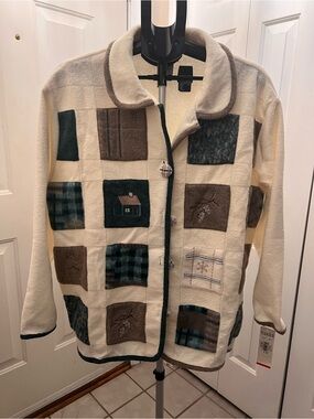 Cream Patchwork Fleece Button Jacket with Green & Brown Accents Sz 1x new
